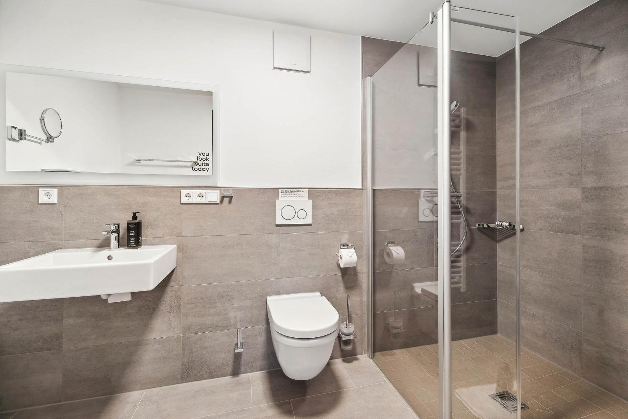 Limehome Kassel Wilhelmsstrasse Екстериор снимка