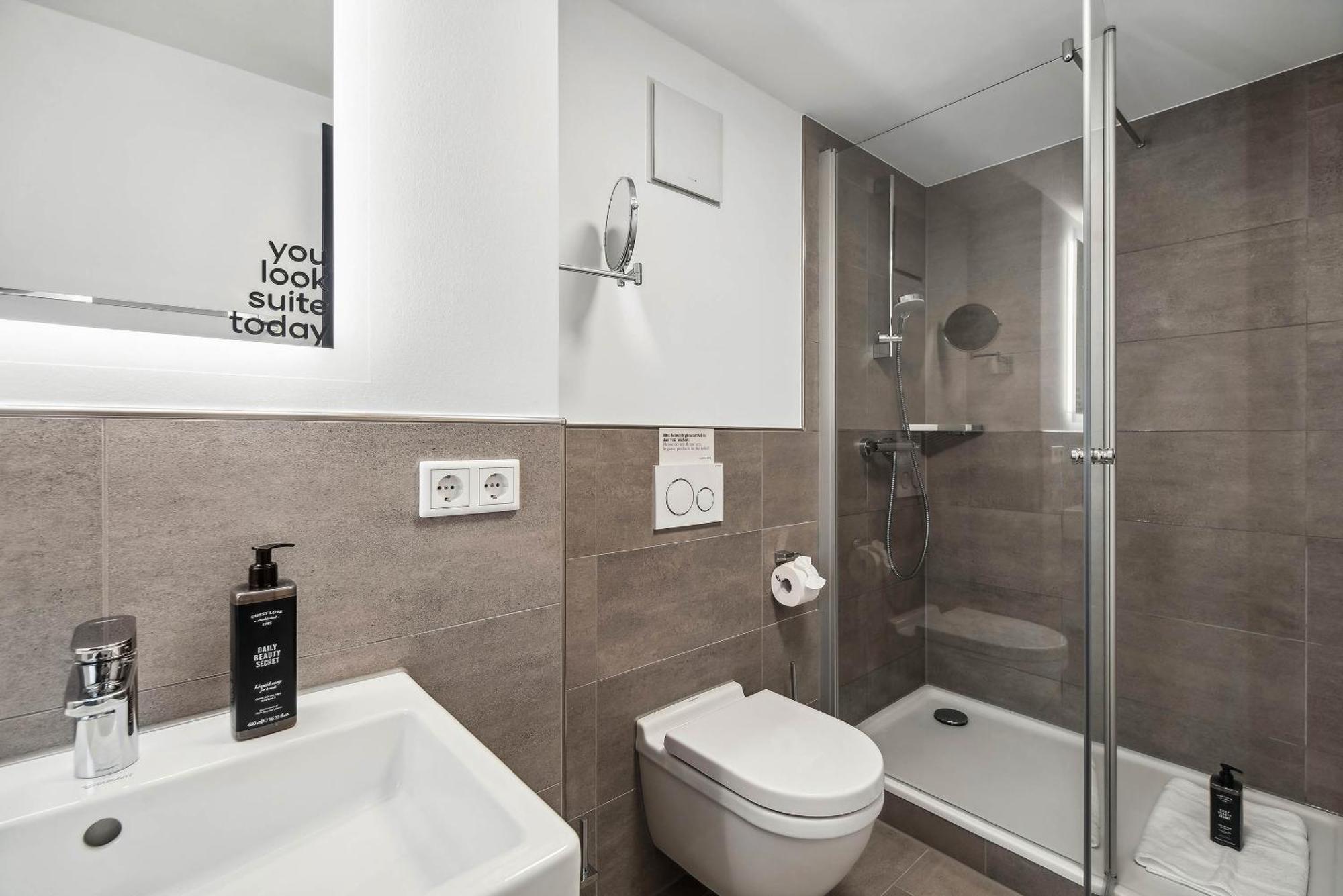 Limehome Kassel Wilhelmsstrasse Екстериор снимка